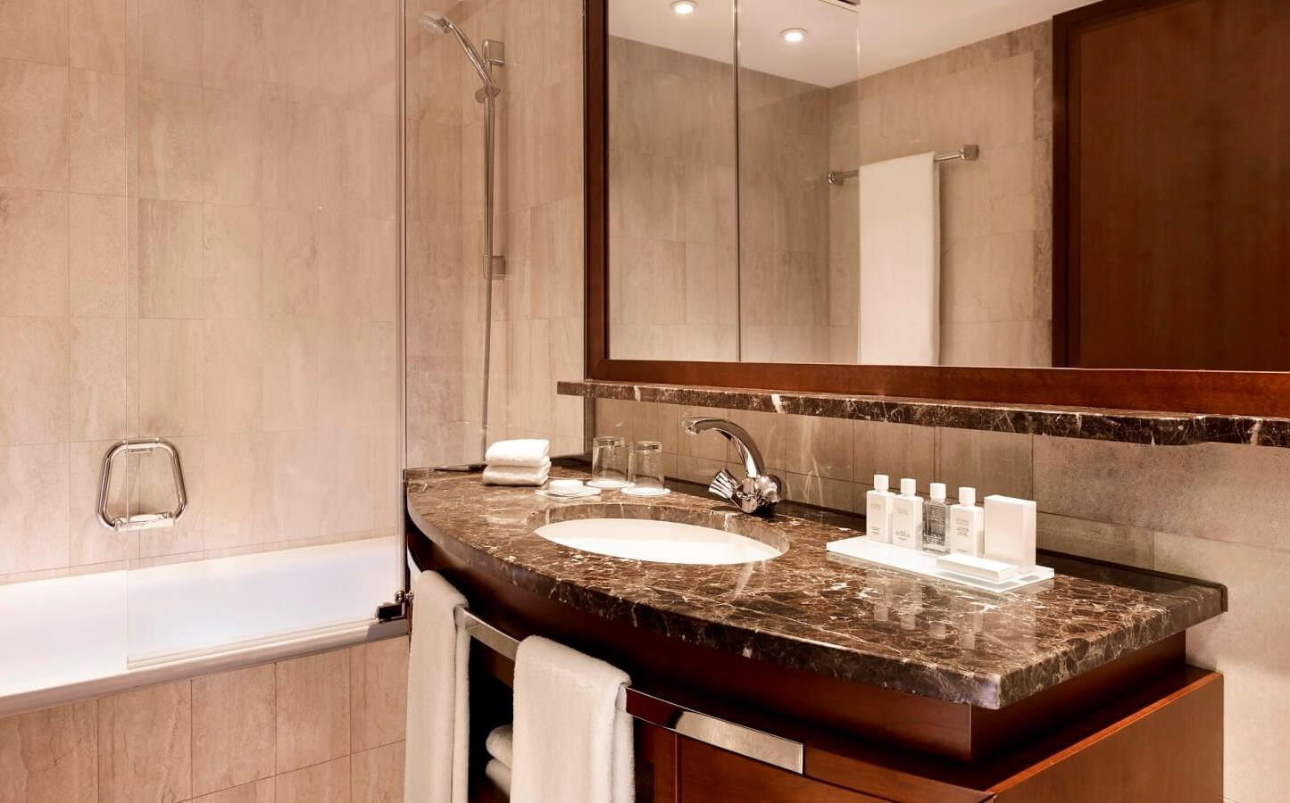 Chambre grande supérieure à genève – hôtel 5 étoiles président wilson