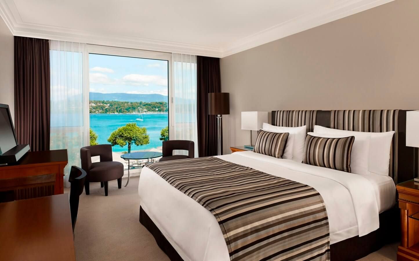 Chambre deluxe chambre de luxe hôtel président wilson, genève